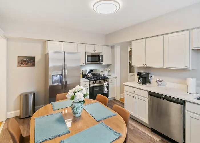 Uss Alexandria Apartment