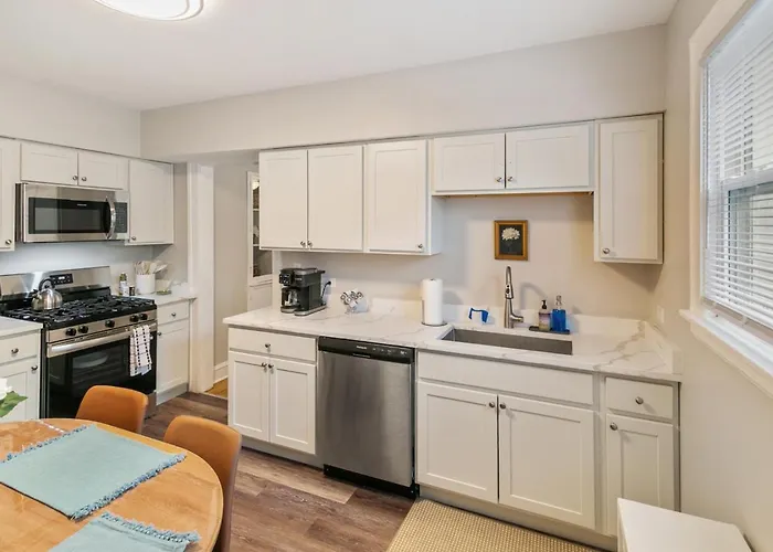 Uss Alexandria Apartment